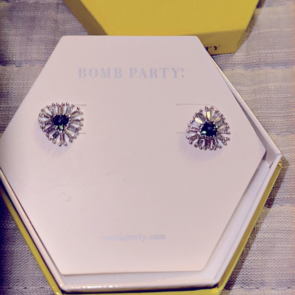Rainbow topaz stud earrings, brand new